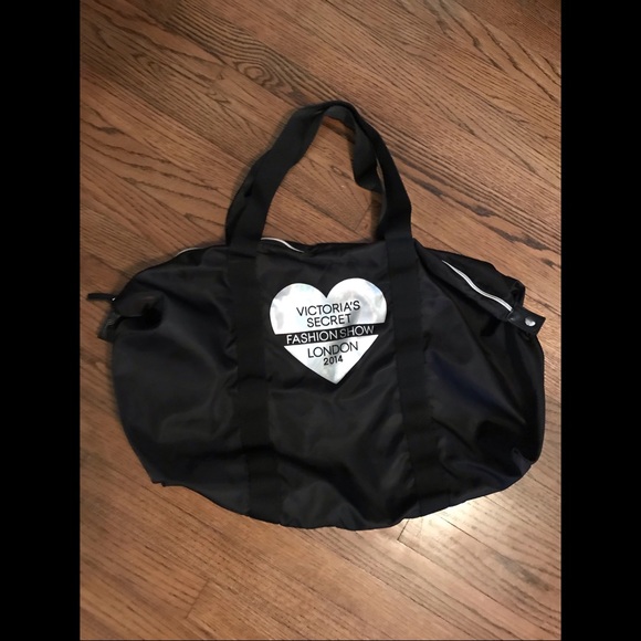 Victoria's Secret Handbags - 🌸3FOR$15🌸 Victoria Secret Fashion Show 2014 Bag